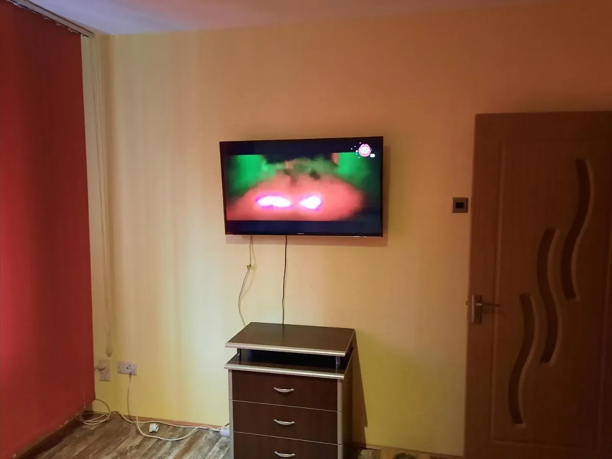 Apt 2 Camere Non Party And Free Wifii Bucharest