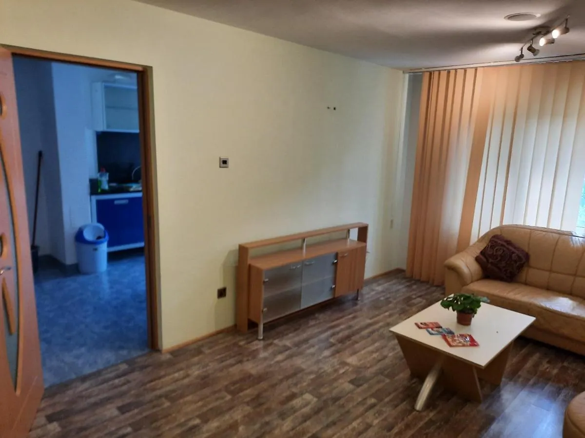 Apt 2 Camere Non Party And Free Wifii Bucharest Romania